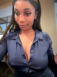 VannessaJj webcam model stream image