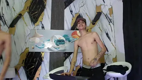 TWINKS_BOYSX webcam model stream image