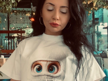 EdaVanesa webcam model stream image