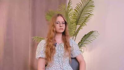 KizzyPicarello webcam model stream image