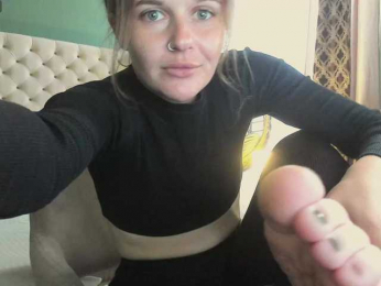 MaribelRiver webcam bongacams model stream image