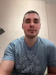 Rowing199456 webcam model stream image