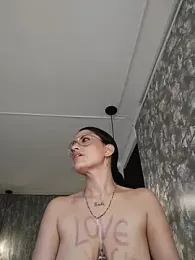 aura-baker webcam stripchat model stream image