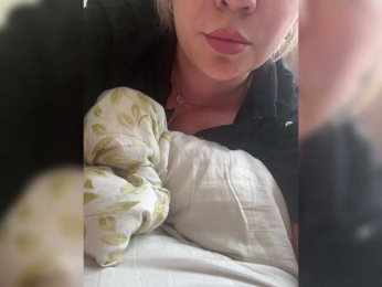 AnnaMilc webcam model stream image
