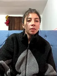 ShareeBax_ webcam model stream image