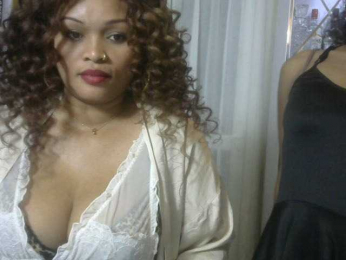 Twinsexgirl webcam bongacams model stream image
