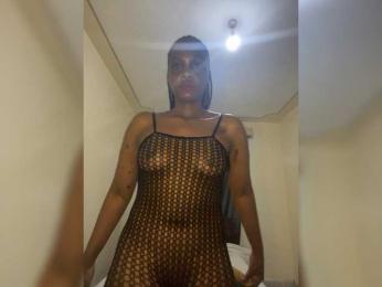 Maggy webcam bongacams model stream image