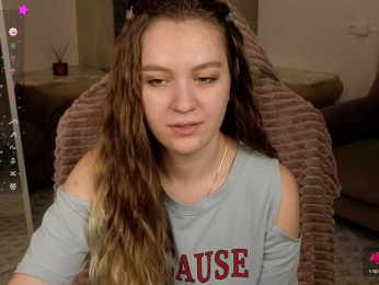 CyrilaPuff webcam model stream image