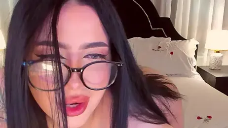 UR_MADDY webcam model stream image
