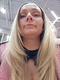 Bondgirl_013 webcam model stream image