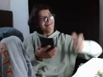 VAZAK webcam model stream image