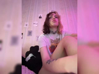 Molly- webcam model stream image