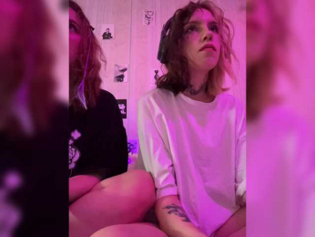 Molly- webcam model stream image