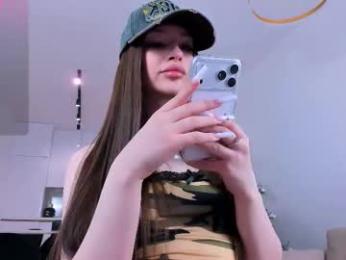 khloeforever webcam model stream image