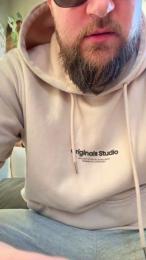 mrniceguy_hot webcam cam4 model stream image