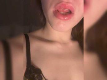 MashPrekrasna webcam model stream image