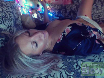 mimi_ webcam model stream image
