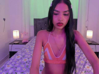 carley-lux webcam bongacams model stream image