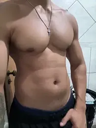 Rapha2021 webcam model stream image