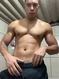 Rapha2021 webcam model stream image