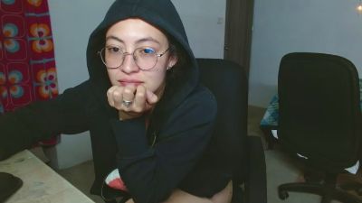 Amitlu_ webcam model stream image