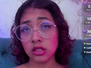 oliv-jones webcam model stream image