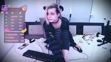 Littlepinkcat webcam model stream image