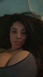 anouk5 webcam model stream image