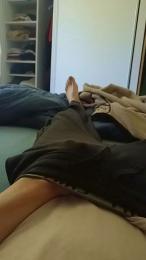 Rouelibre44_ webcam model stream image