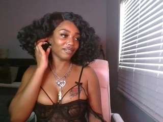 cocolefeme webcam model stream image