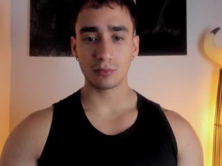 Alex Riveira webcam model stream image