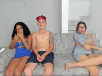 slim_work webcam model stream image