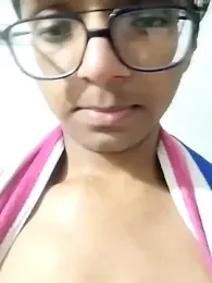 akshr1099 webcam model stream image