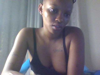 Sky-girl webcam bongacams model stream image