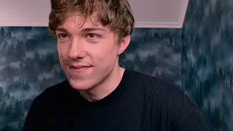 MarkShot_ webcam model stream image