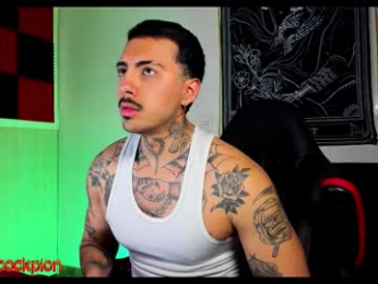scockpion_ webcam model stream image