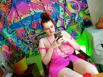 Snowbunnycake_131 webcam model stream image