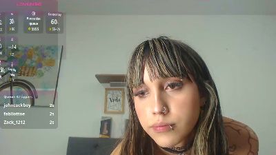 Zohet_kriss webcam cam4 model stream image