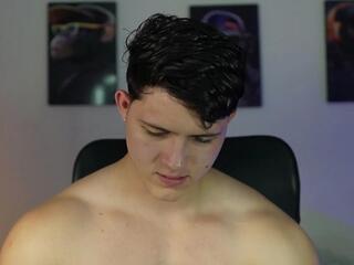 Hazzan Velez webcam model stream image