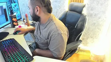 max_river_ webcam model stream image