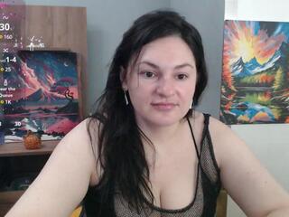 Shally Lee webcam model stream image