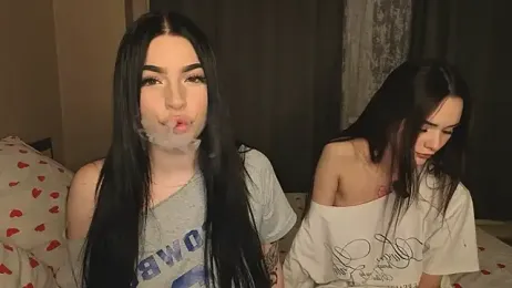 LisaAndDenis webcam model stream image