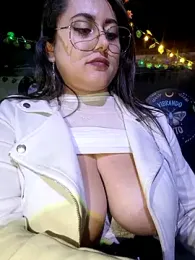 Oryk___ webcam model stream image