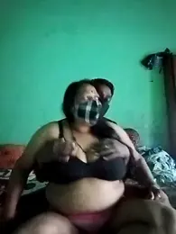LoveOnStream webcam model stream image