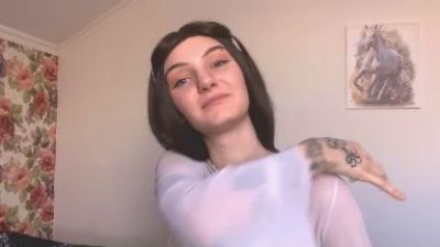 YukIsaacs webcam model stream image