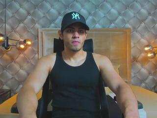 Tyler Lions webcam model stream image