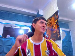 Nathan Maxime webcam model stream image