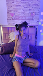 lovingirls24 webcam model stream image