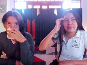 soffy_and_mia webcam model stream image