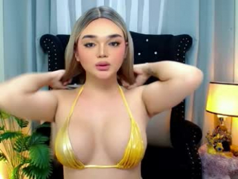 princesshugecumontop webcam model stream image